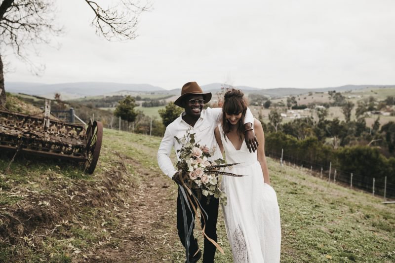 WedShed – Earthy-toned wedding inspo shoot