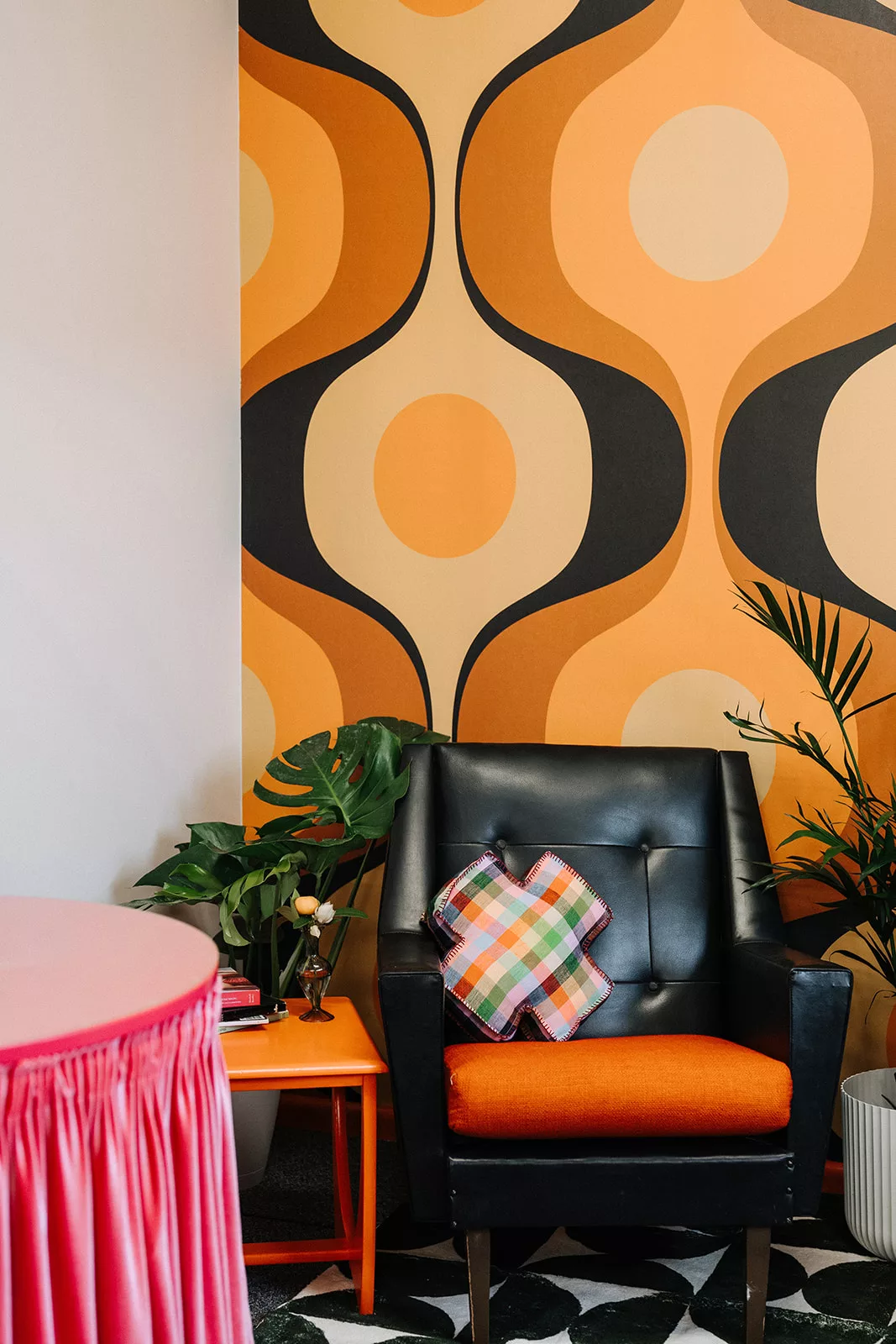 Makeup studio design by Good Day Club